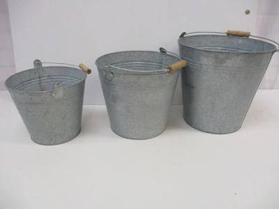 Galvanized Buckets Choice 2