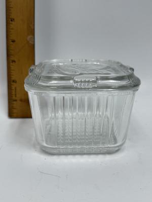 Vintage Square Clear Glass Refrigerator Storage Container with fruit design on top