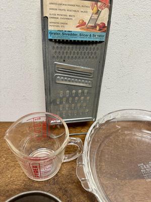 Vintage Kitchen Tools Lot - Glass Pyrex Pie Pan, Measuring Cups, etc