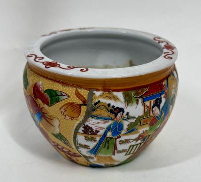 Chinese Satsuma Style Mini Porcelain Ceramic Pot