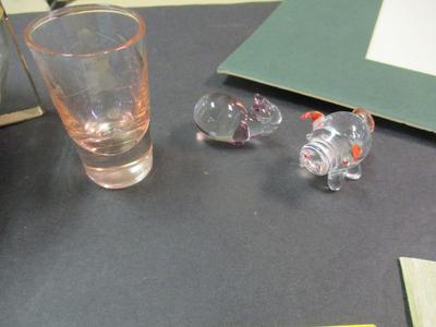 Travel Guides Bird Pictures Marbles