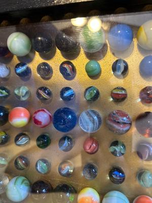 1942 MARBLES AND SHOOTERS
