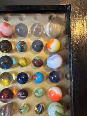 1942 MARBLES AND SHOOTERS