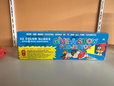 1961 PULL A SHOW PROJECTOR SLIDES AND FISHER PRICE PULL TOY PELICAN