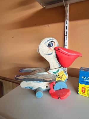 1961 PULL A SHOW PROJECTOR SLIDES AND FISHER PRICE PULL TOY PELICAN