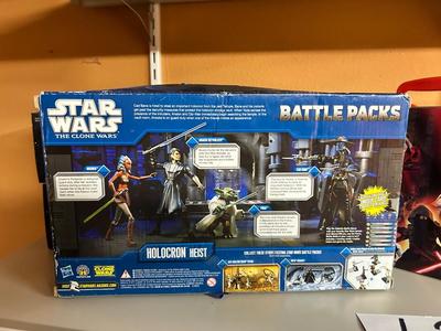 STAR WARS COLLECTIBLES