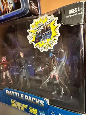 STAR WARS COLLECTIBLES