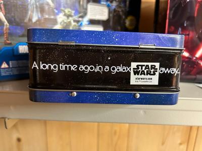 STAR WARS COLLECTIBLES