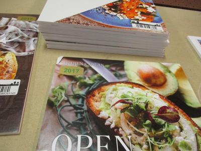 Advertising Magazine Placards