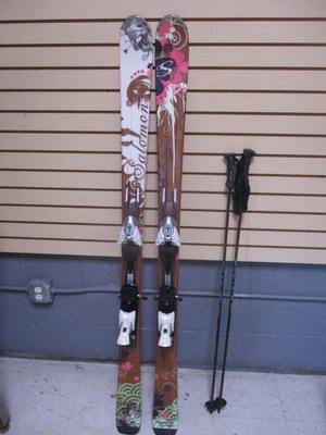 Woman's Stance Diamond 159 Salomon Smartrack Skis With Poles
