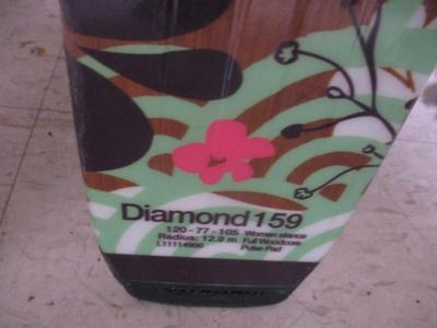 Woman's Stance Diamond 159 Salomon Smartrack Skis With Poles