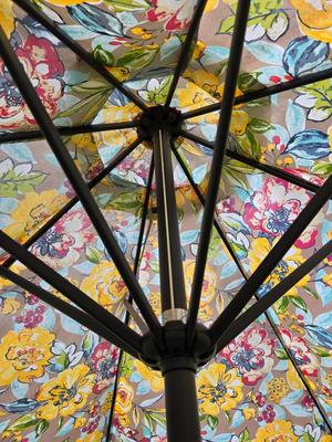 Floral Patio Umbrella with Base – Vintage-Inspired Outdoor Shade with weighted umbrella stand