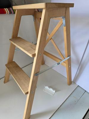 Wooden Folding Step Stool – 2-Step A-Frame Ladder with wall mount hanging storage