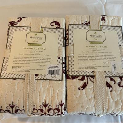 Brand New King Size Bedding by Mary Jane’s Farm & More (PB-HS)