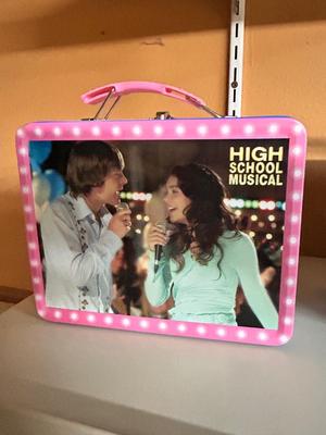 EDWARD SCISSOR HANDS, HIGH SCHOOL MUSICAL, & FROZEN LUNCH BOXES