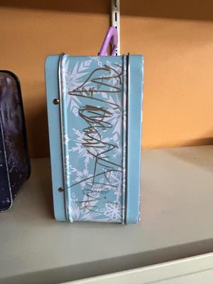EDWARD SCISSOR HANDS, HIGH SCHOOL MUSICAL, & FROZEN LUNCH BOXES