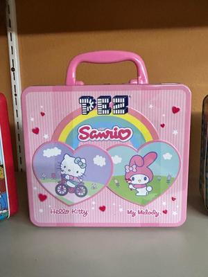 DORA THE EXPLORER, ARTHUR LJNCH TINS AND HELLO KITTY PEZ TIN