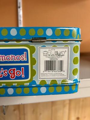 DORA THE EXPLORER, ARTHUR LJNCH TINS AND HELLO KITTY PEZ TIN