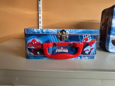 SPIDER-MAN LUNCHBOX WITH PUZZLE AND AVENGERS LUNCH BOX