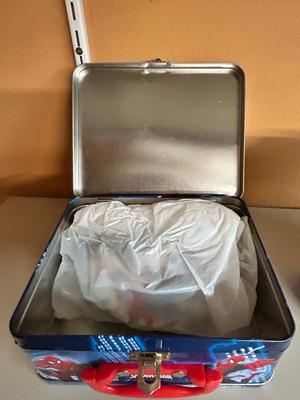SPIDER-MAN LUNCHBOX WITH PUZZLE AND AVENGERS LUNCH BOX