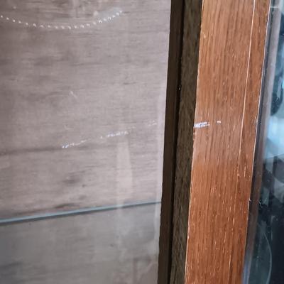 LOT 30: Vintage Curved Glass Curio Cabinet