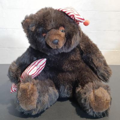 LOT 36: DunDee 28" Cocker Spaniel Plush, Multipet 14" Koala, DunDee 28" Elephant & More
