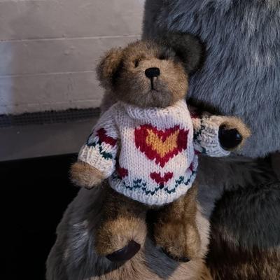 LOT 37: Grruff McDuff 28" Teddy Bear, Boyd's Bearwear Teddy, Effanbee Teddy Bear & More