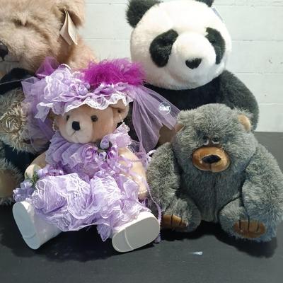 LOT 40: Gund Collectors Classic Panda Bear, Gund Collectors Classic Brown Bear, J.J. Bean Teddy Bear & More