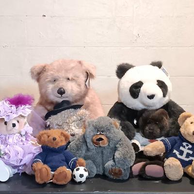 LOT 40: Gund Collectors Classic Panda Bear, Gund Collectors Classic Brown Bear, J.J. Bean Teddy Bear & More