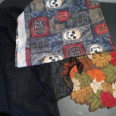 LOT 42: Large Halloween & Autumn Decor Lot