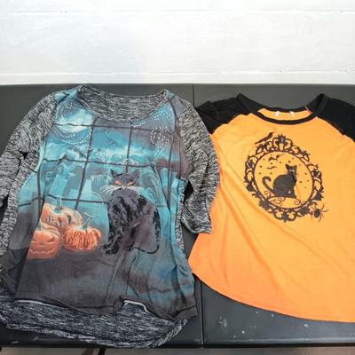 LOT 44: Holiday Themed Fashion & More