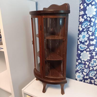 LOT 142: Miniature Curved Glass Curio Cabinet with Tiny German Steins