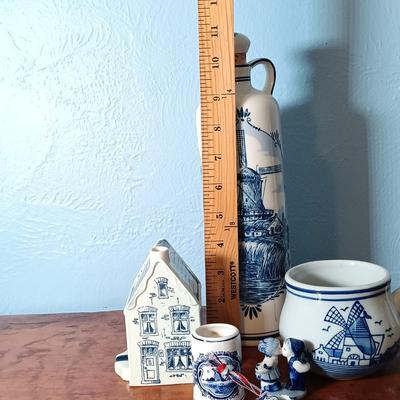 LOT 151: Delft Blue Distel House Ashtray, Delft Toothpicker Holder, Delft Bottle Made for Bols Royal Distilleries & More