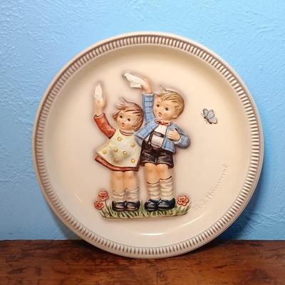 LOT 154: Hummel Goebel Apple Tree Boy and Good Friends Table Lamps with Collectible Plate & Book