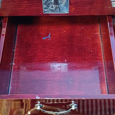 LOT 157: Vintage Chinese Lacquer Vanity Box with Mother of Pearl Inlay and Floral Etched Silver-Tone Fixtures
