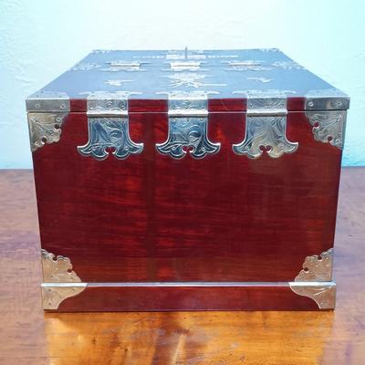 LOT 157: Vintage Chinese Lacquer Vanity Box with Mother of Pearl Inlay and Floral Etched Silver-Tone Fixtures