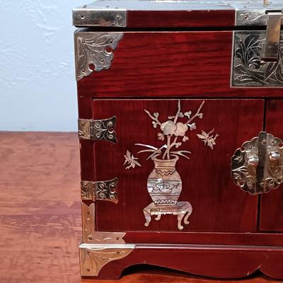LOT 157: Vintage Chinese Lacquer Vanity Box with Mother of Pearl Inlay and Floral Etched Silver-Tone Fixtures