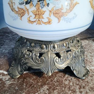 LOT 160: Vintage Quoizel Gone with the Wind Style Hurricane Lamp