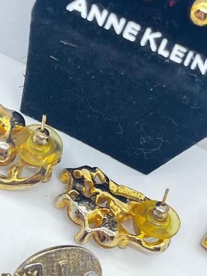 LOT 201J: Vintage Pierced Earrings and Rings