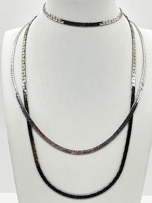 LOT 262J: Sterling Herringbone Italy Necklaces - 39.7 Grams