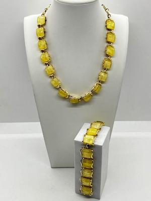 LOT 270J: Gorgeous Vintage CORO Lucite Confetti Bead Necklace and Bracelet - Circa 1940's - 1960's -Like New!