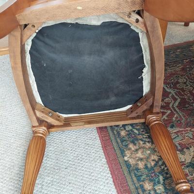Pottery Barn Dining Table w/ Cane Back Chairs (SR-BBL)