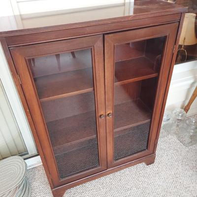 Glass Front Curio Cabinet (SR-BBL)