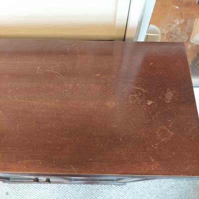Glass Front Curio Cabinet (SR-BBL)