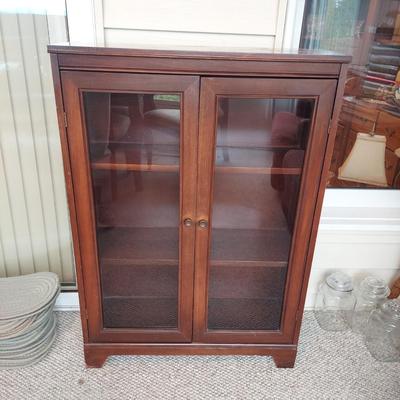 Glass Front Curio Cabinet (SR-BBL)