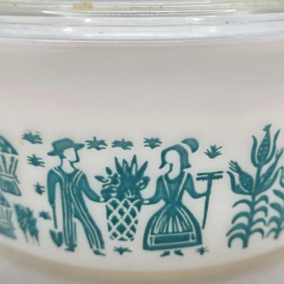 LOT 16K: Vintage Pyrex Butterprint Casserole Dishes and Other Glass Baking Dishes