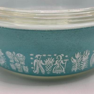 LOT 16K: Vintage Pyrex Butterprint Casserole Dishes and Other Glass Baking Dishes