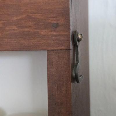 LOT 18K: Vintage Three Mountaineers Inc. Spice Cabinet