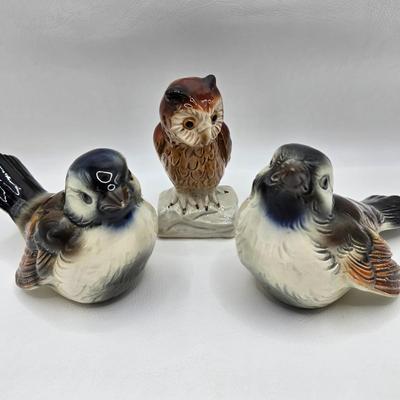LOT 26D: Pair of Vintage Goebel Sparrows and Goebel Owl