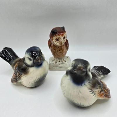 LOT 26D: Pair of Vintage Goebel Sparrows and Goebel Owl